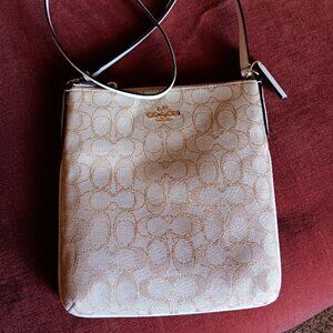Coach North/South Crossbody Outline Signature Jacquard white leather/lt khaki